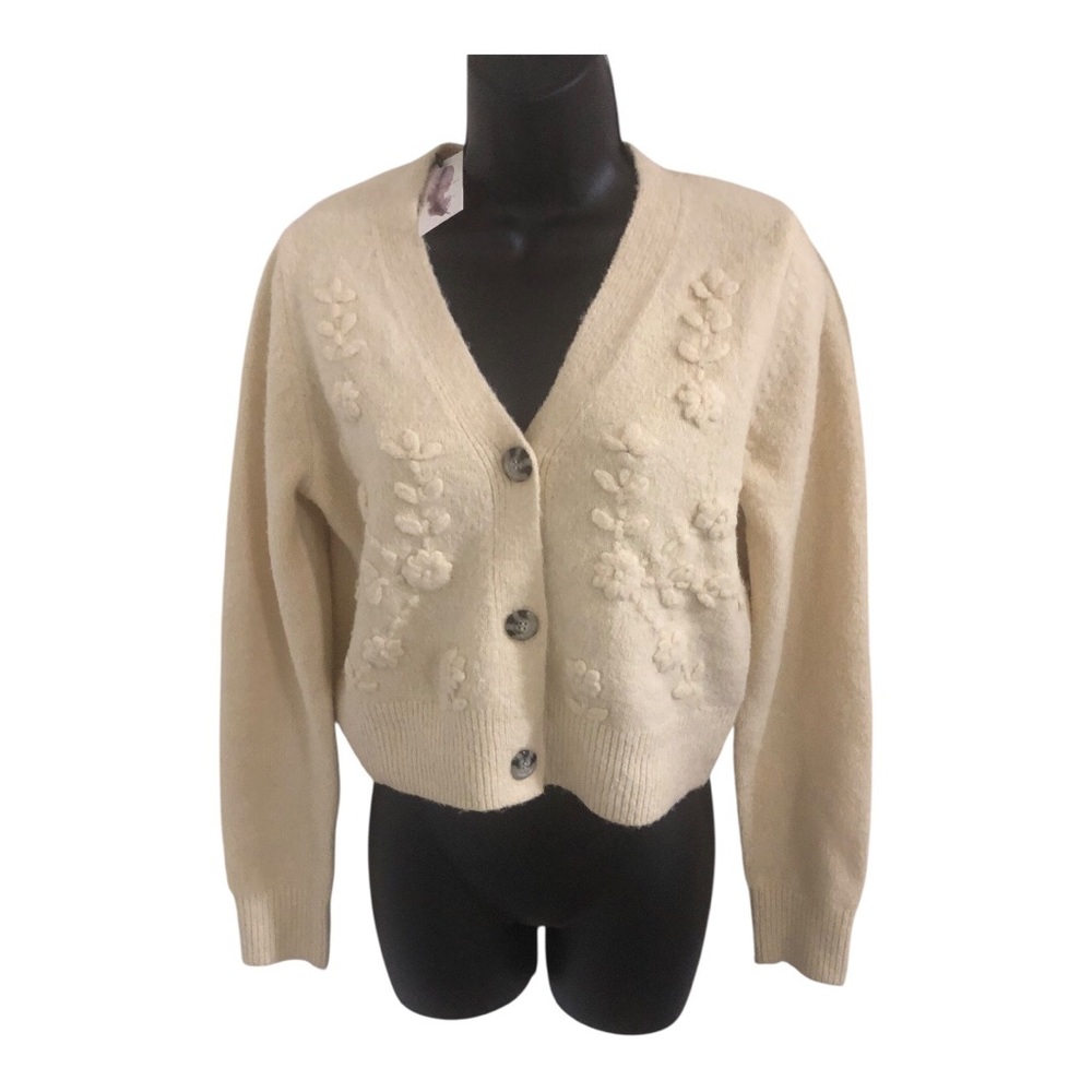 Jessica Simpson cream floral embroidered fuzzy knit cardigan size small new